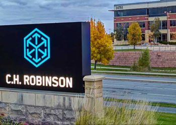 C.H. Robinson going slow on a new CEO