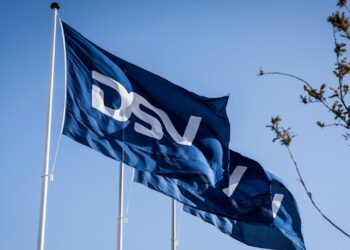 DSV snaps up Arizona trucking, logistics companies
