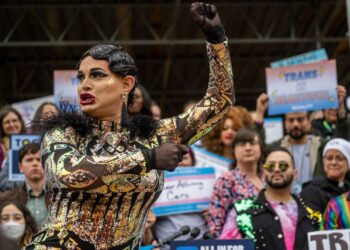 A New, Anti-Drag Bill Could Fine Texas Restaurants and Bars That Host Drag Events With Children Present