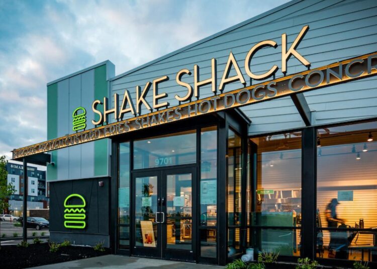 The Great White North just got greater: Shake Shack is headed to Canada!