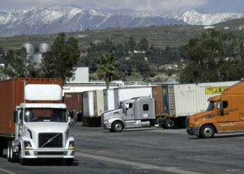 California expected to accelerate deadline for zero-emissions trucks