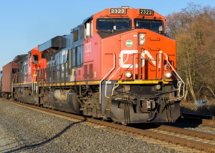 CN reaches labor agreement with Unifor