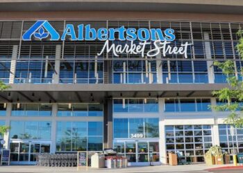 Data security breach may have exposed Albertsons employee info