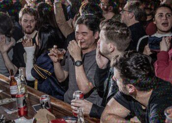 Who Wants to Livestream a Bar Full of Strangers?