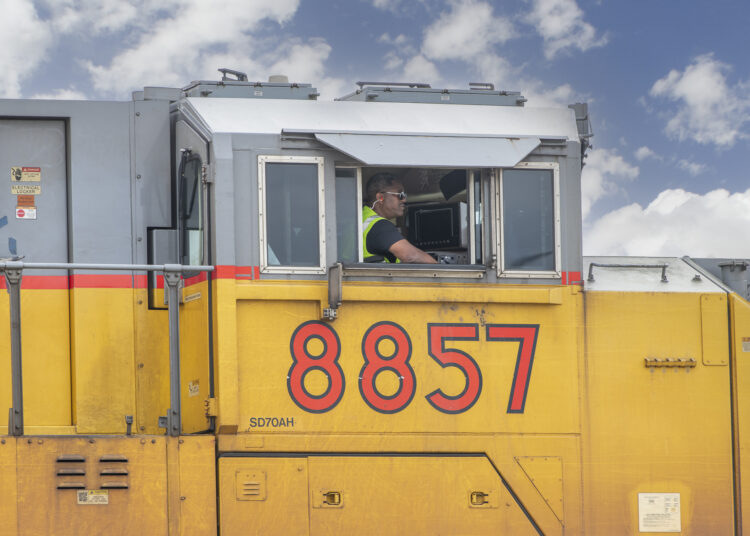 Sick leave, crew consists still on the table between unions, railroads