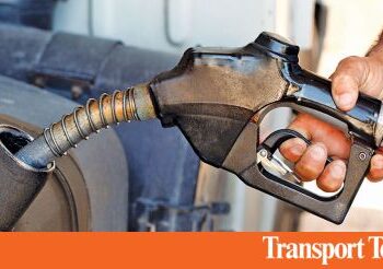 Diesel Prices Slip Another 1.4¢ to $3.883 a Gallon