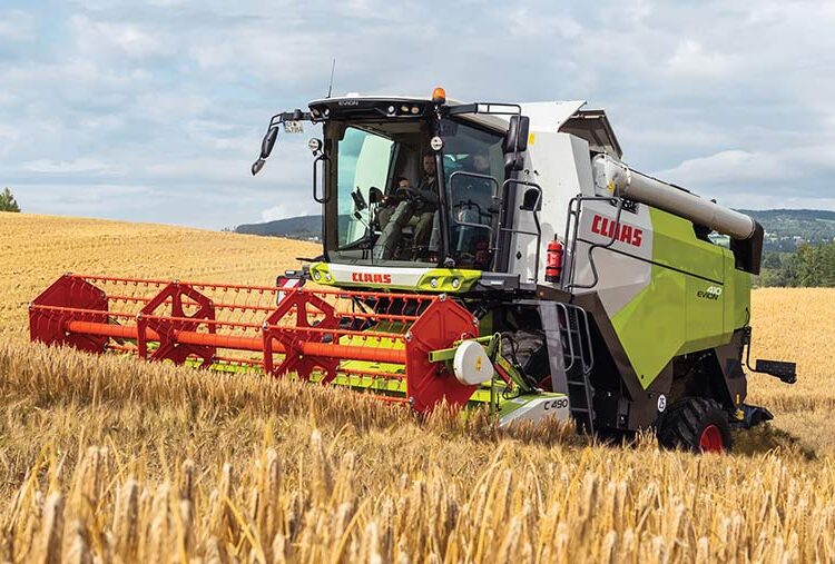 Ultimate Guide To Buying A Combine 2024   Claas Evion 410 02 C Claas IRa4I4 750x507 