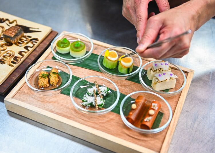 The 17 Essential Restaurants in Udon Thani, Thailand