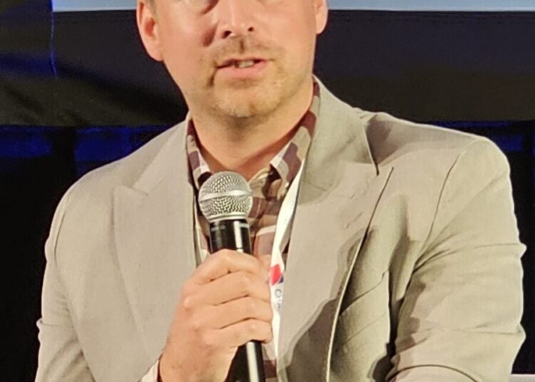 Amazon promises equal priority for third-party air cargo, own parcels