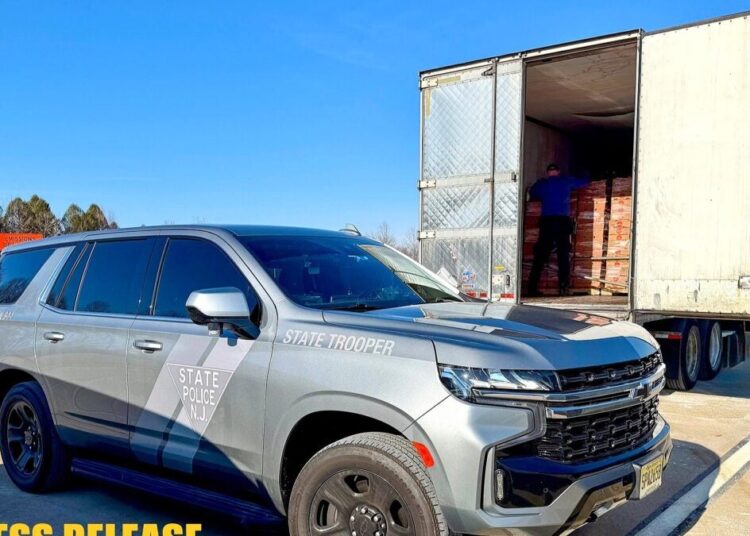 Arrests of truckers in New Jersey, Canada net $38M in illegal drugs