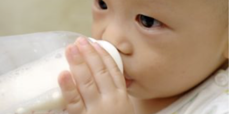 FDA says infant formulas are safe