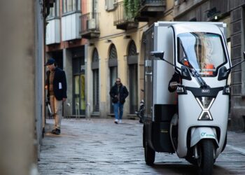 Amazon tests e-cargo bikes in Washington, D.C.