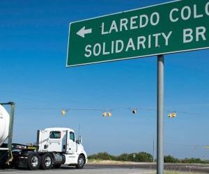 Borderlands Mexico: Nuevo León governor pitches border boom as Texas-Mexico freight surges