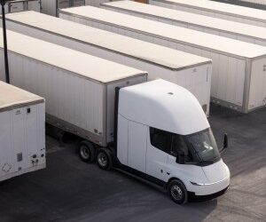 Einride targets 1,500 trucks by 2028 with Tesla and DAF deals