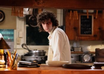 ‘Tony’ Makes Bourdain Unlikeable, and That’s Why It Works