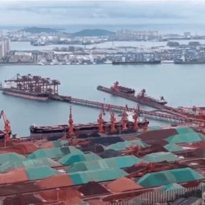 Trans-Pacific spot rates reach new highs on resilient demand, port congestion