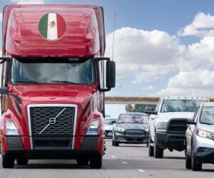 Borderlands Mexico: US trucking crackdown raises concerns over freight disruptions 