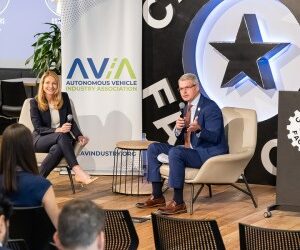 AV truck fleets win 5-Year exemption on warning beacons