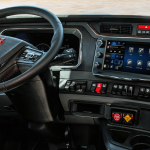 PACCAR builds a fleet app platform into Kenworth, Peterbilt