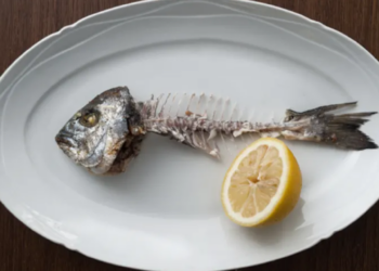 Rare disease affects 5 in China after eating fish